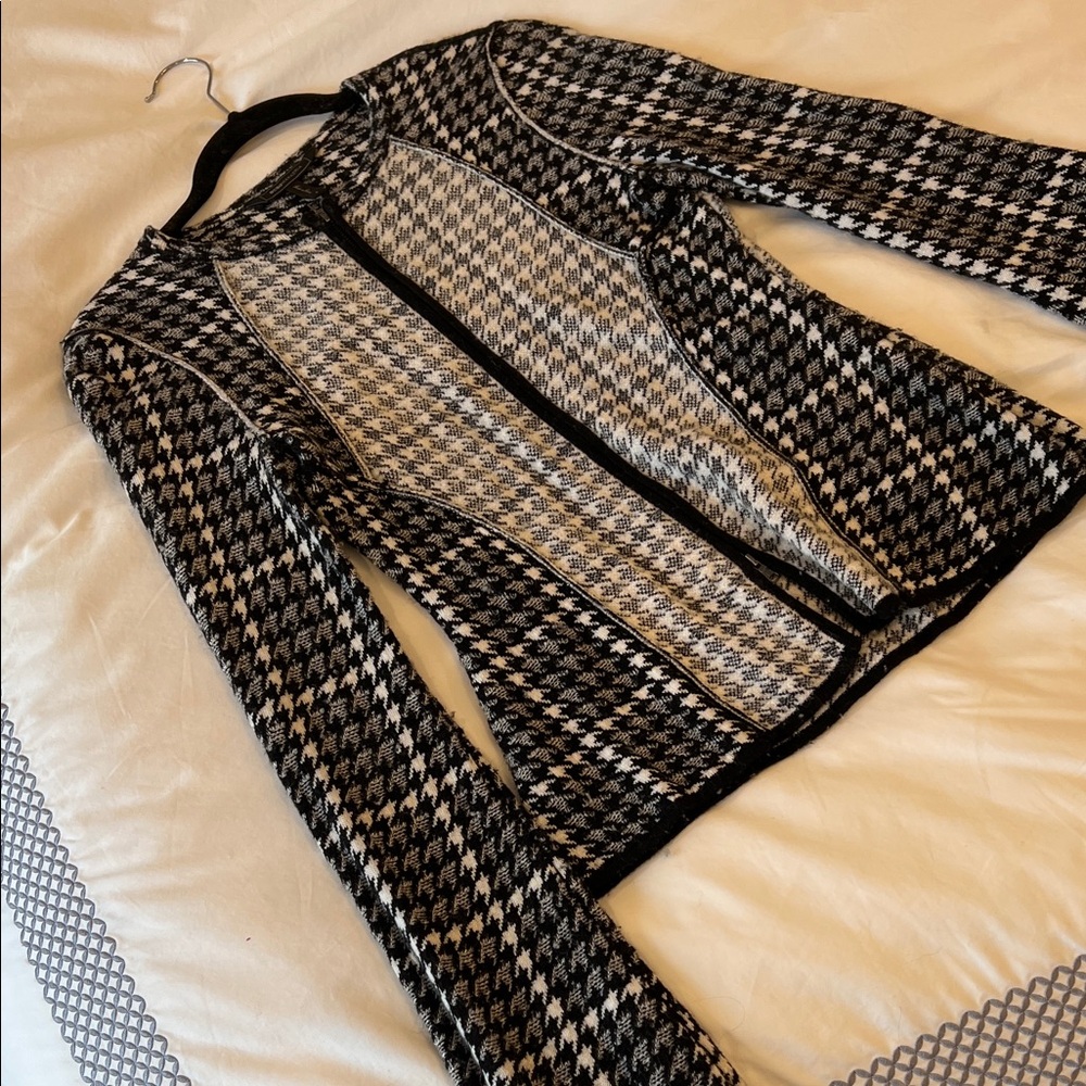 BStylish Houndstooth Jacket - image 1